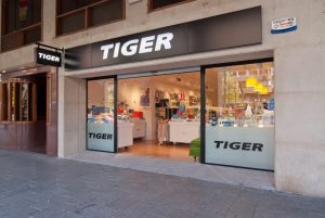 JI arquitectura Local Comercial Tiger Gran Via 28 Logroño (2)